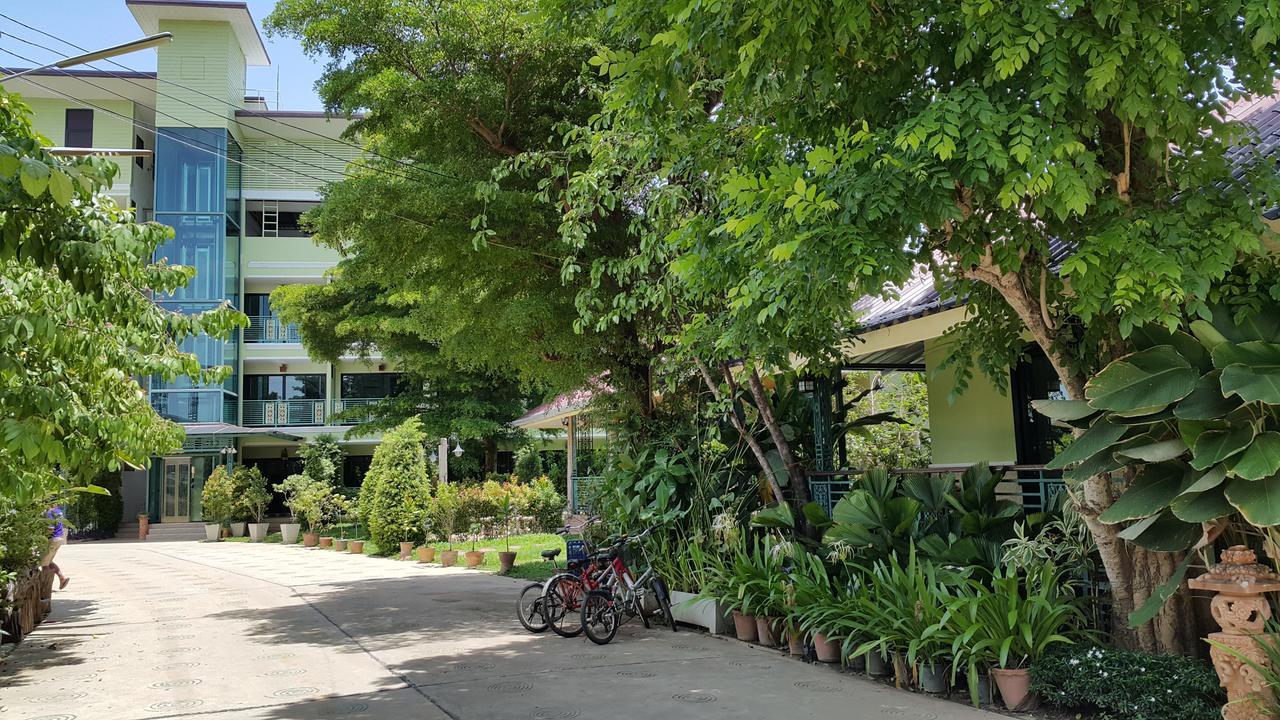Garden Corner Resort & Hotel Phitsanulok Exterior foto
