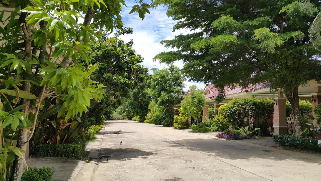 Garden Corner Resort & Hotel Phitsanulok Exterior foto