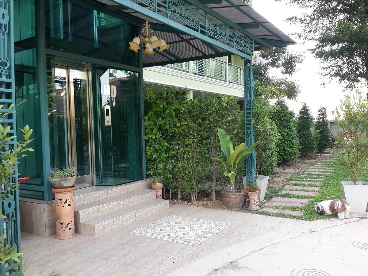 Garden Corner Resort & Hotel Phitsanulok Exterior foto